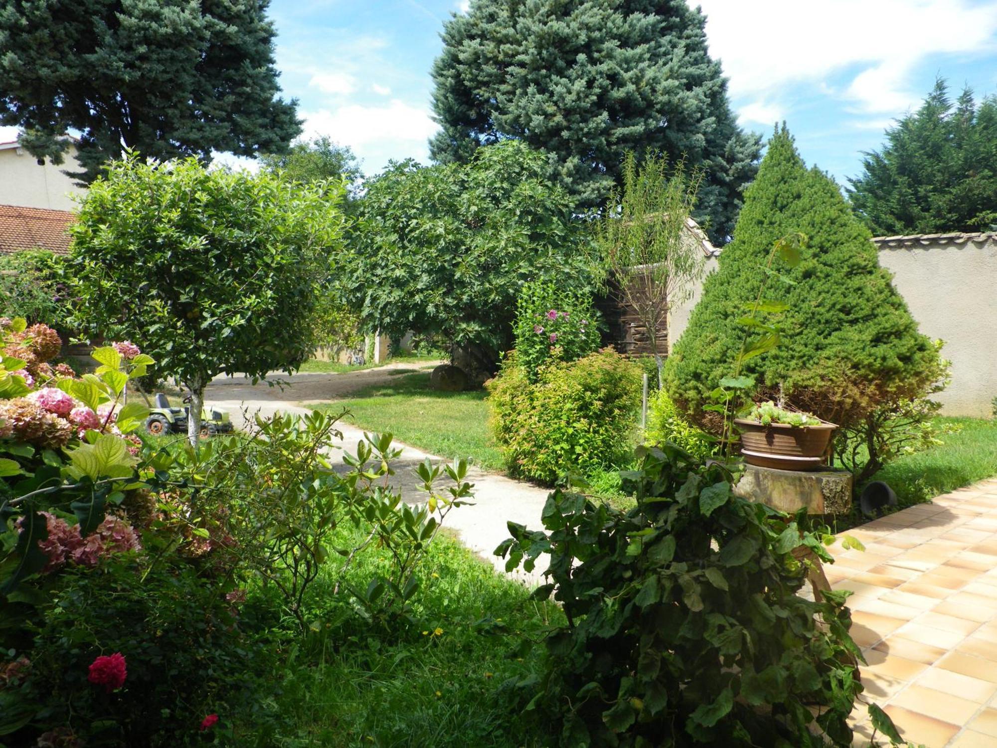 Collonges-au-Mont-dʼOr Chambres D'Hotes Mado Et Lulu المظهر الخارجي الصورة